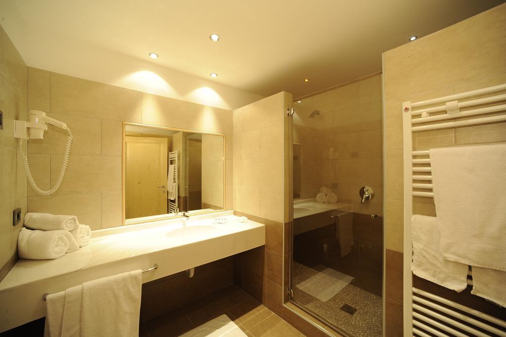 Hotel Belvedere Wellness & Family Базельга-ді-Піне Екстер'єр фото